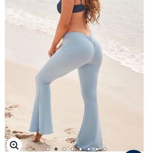 THE '70S FLARED KNIT PANT